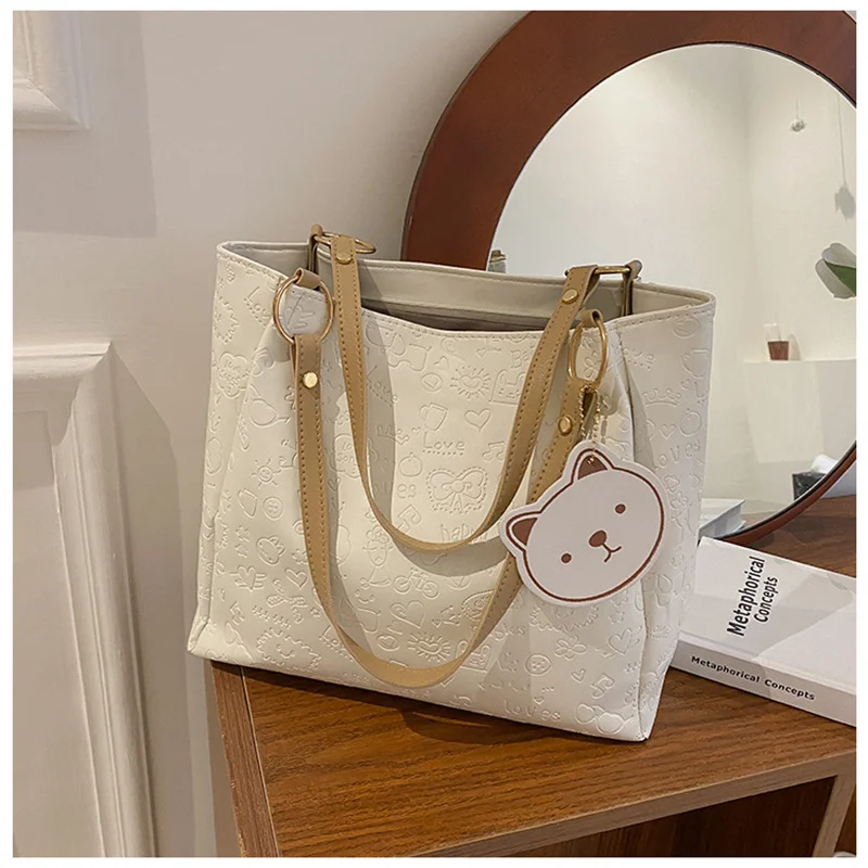 

Fashion Retro Large-capacity Shopping Travel Tote Bag Campus Style Leisure Student Pendant Shoulder School Bag Purses