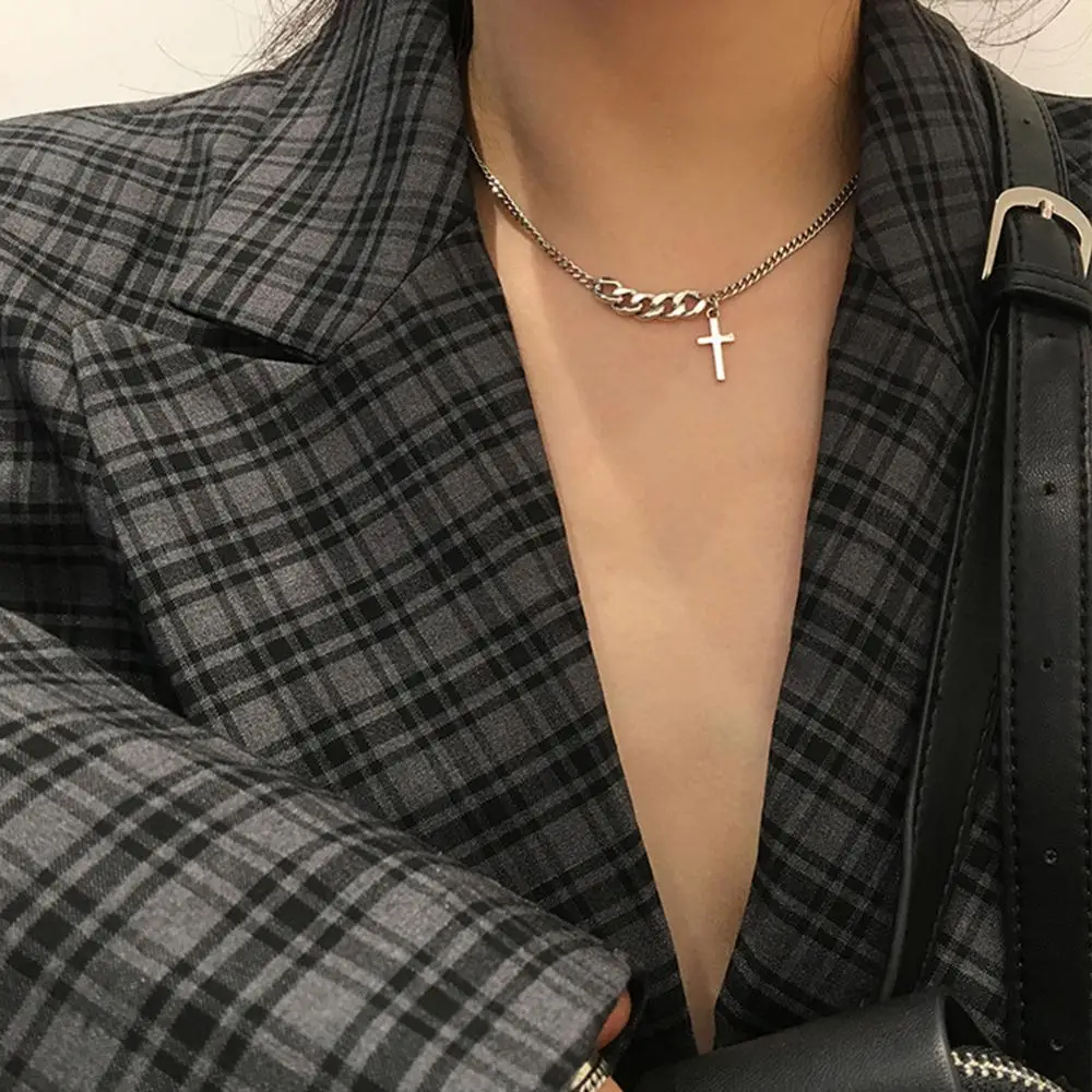 Короткое ожерелье с крестом для мужчин и женщин Винтажное колье под античное