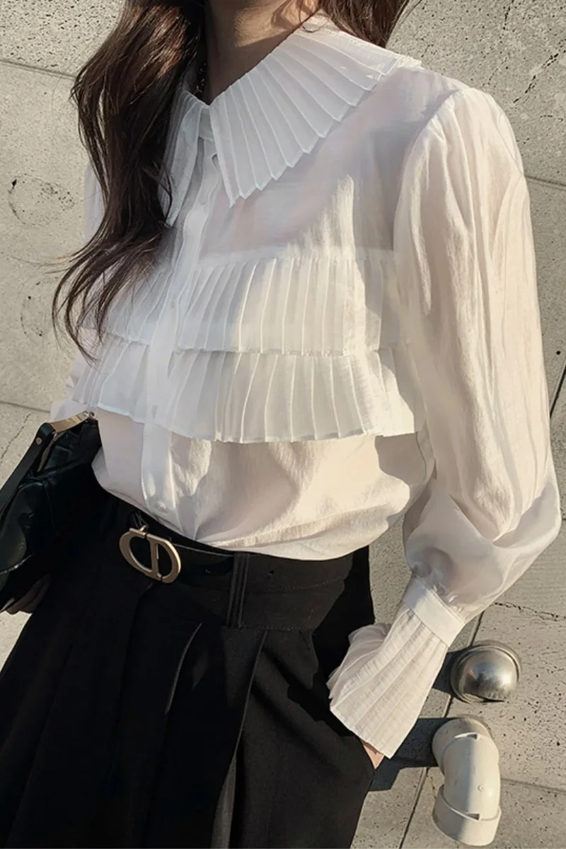 

Spring 2021 Korean Chic Female Vintage Pleated Lapel Shirt Elegant White Blouse for Women Harajuku Tops