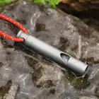 Свисток для выживания из чистого титана, высокочастотный свисток для кемпинга и пешего туризма со шнуром