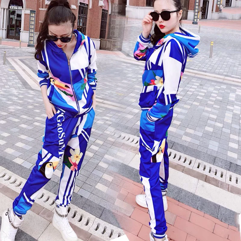 

Casual sports suit female 2021 spring new blue loose and thin hooded zipper sweater two-piece pants