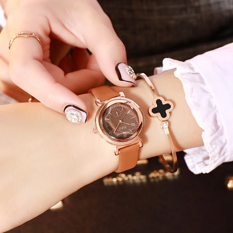 

2021 New Korean Style Fashionable Temperament Women's Watch Elegant Small and Simple Casual Student Belt Watch
