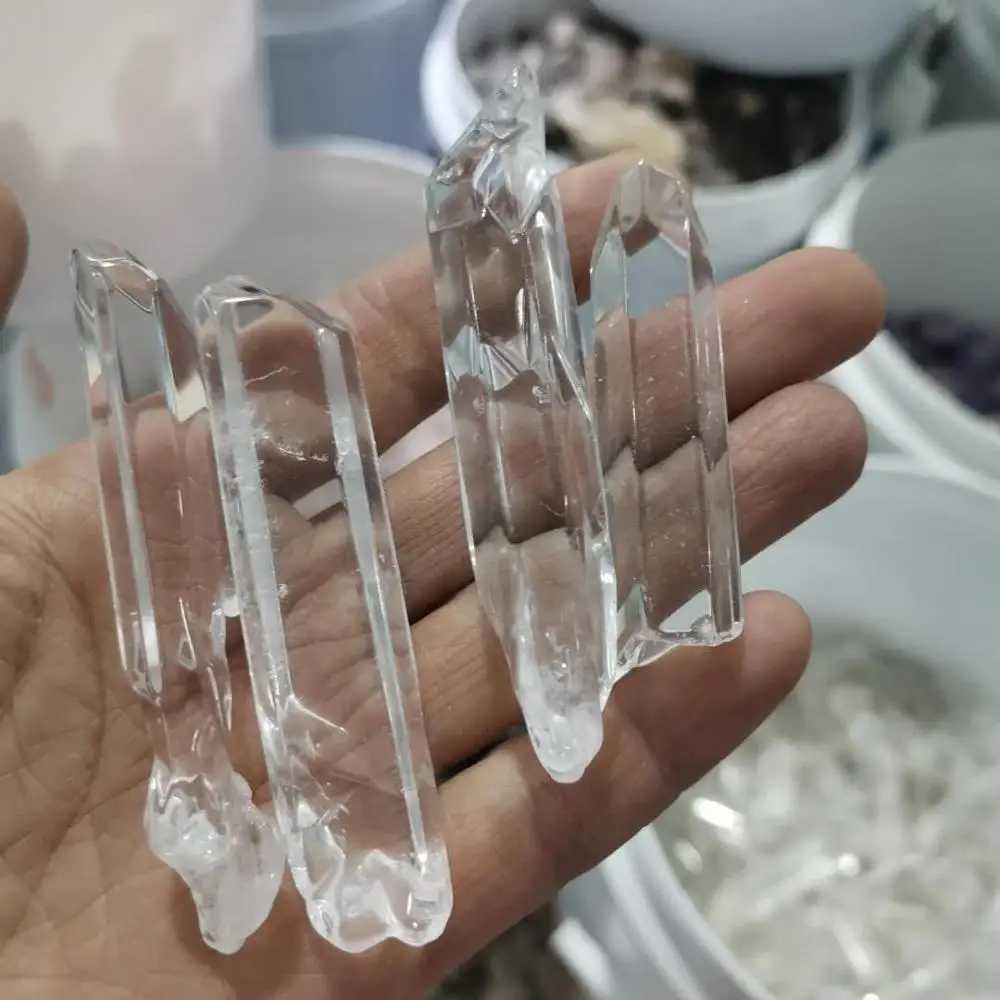 

Natural polished transparent quartz crystal point clear Crystal Quartz stones