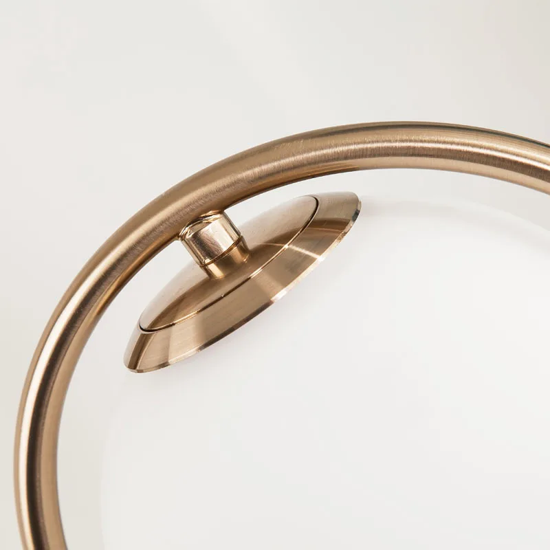 Оригинальный светодиодный Железный стеклянный шар настольная лампа