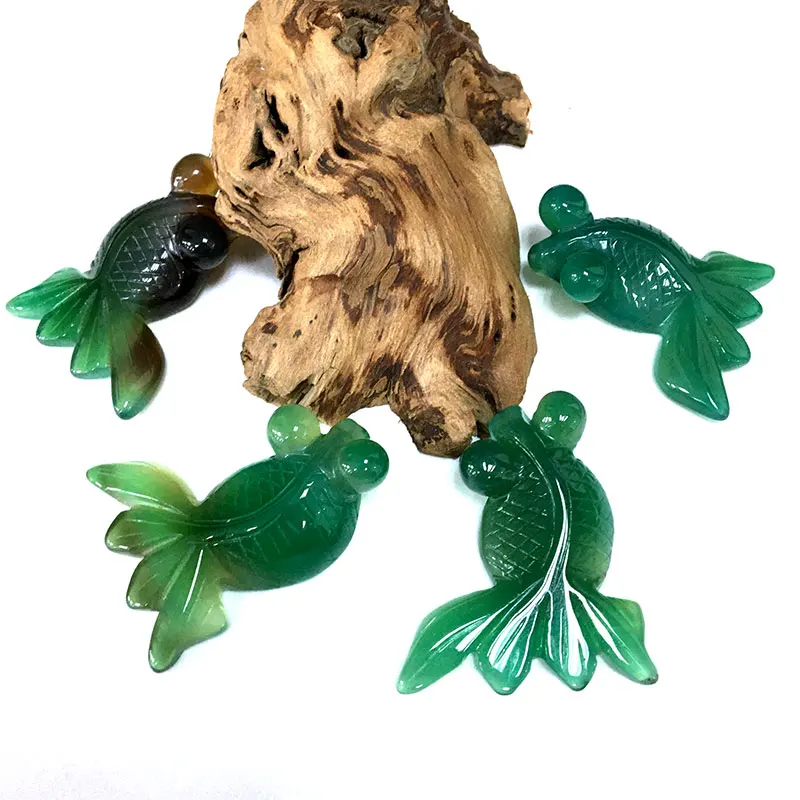 Натуральная резная вручную обработка агатом кварцевый кристалл золотая рыбка