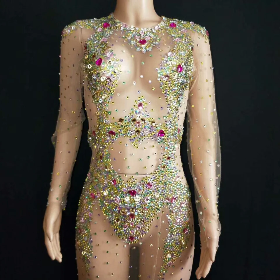 Платье со шлейфом с разноцветными кристаллами|Женские платья| |