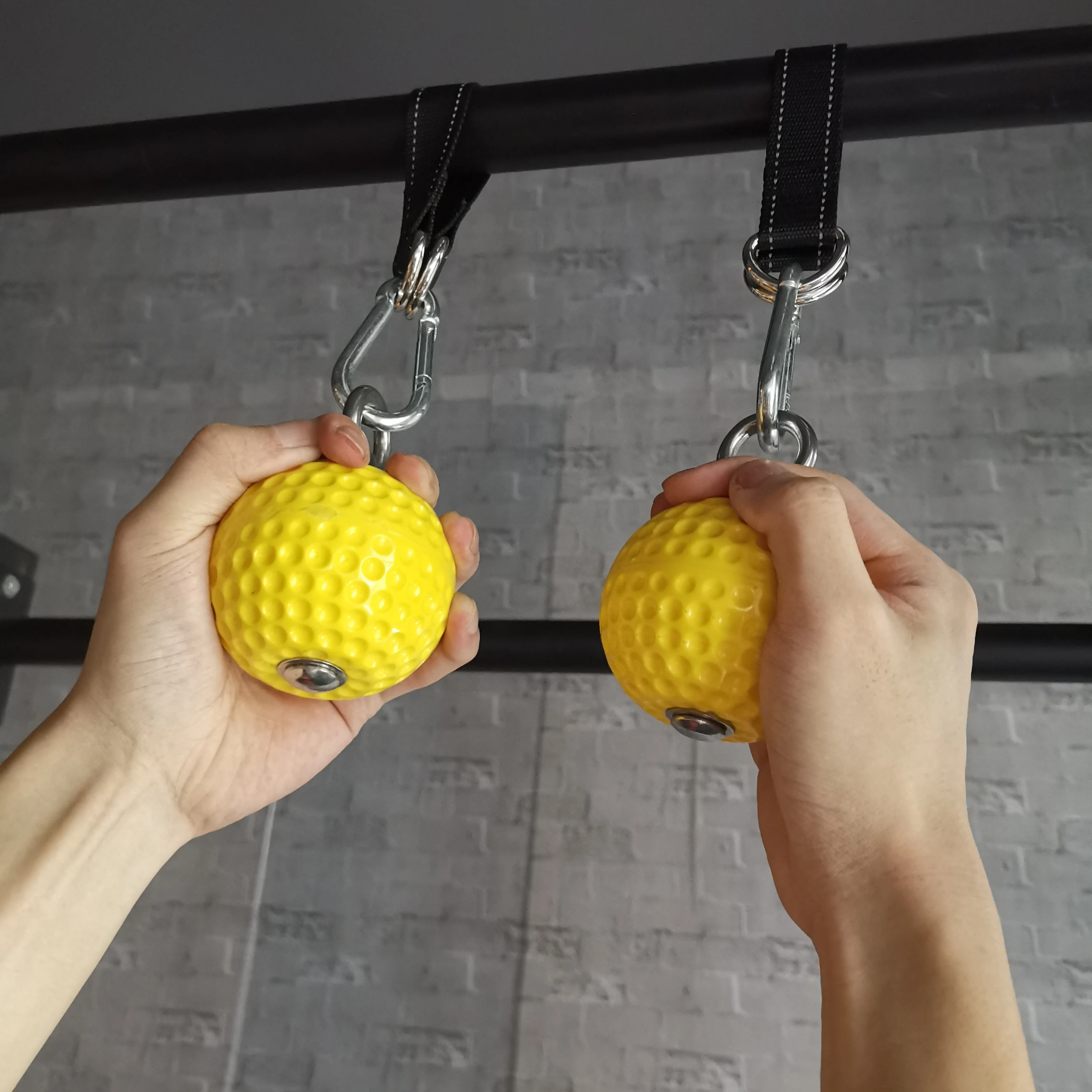 Вытягивающий мяч с тяжелым ремешком нескользящий ручной для упражнений на руку