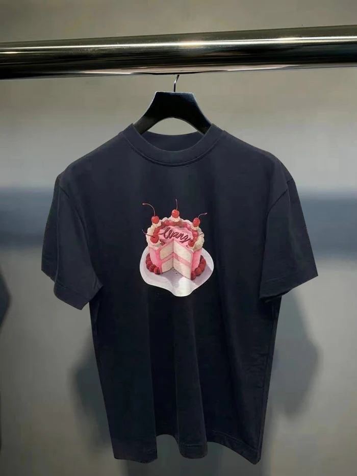 

2021 Summer Women T-Shirt O-Neck Short Sleeve Cake Pattern Pink or Black Loose Causal Simple Ladies Tops and Shirt Female Outfit