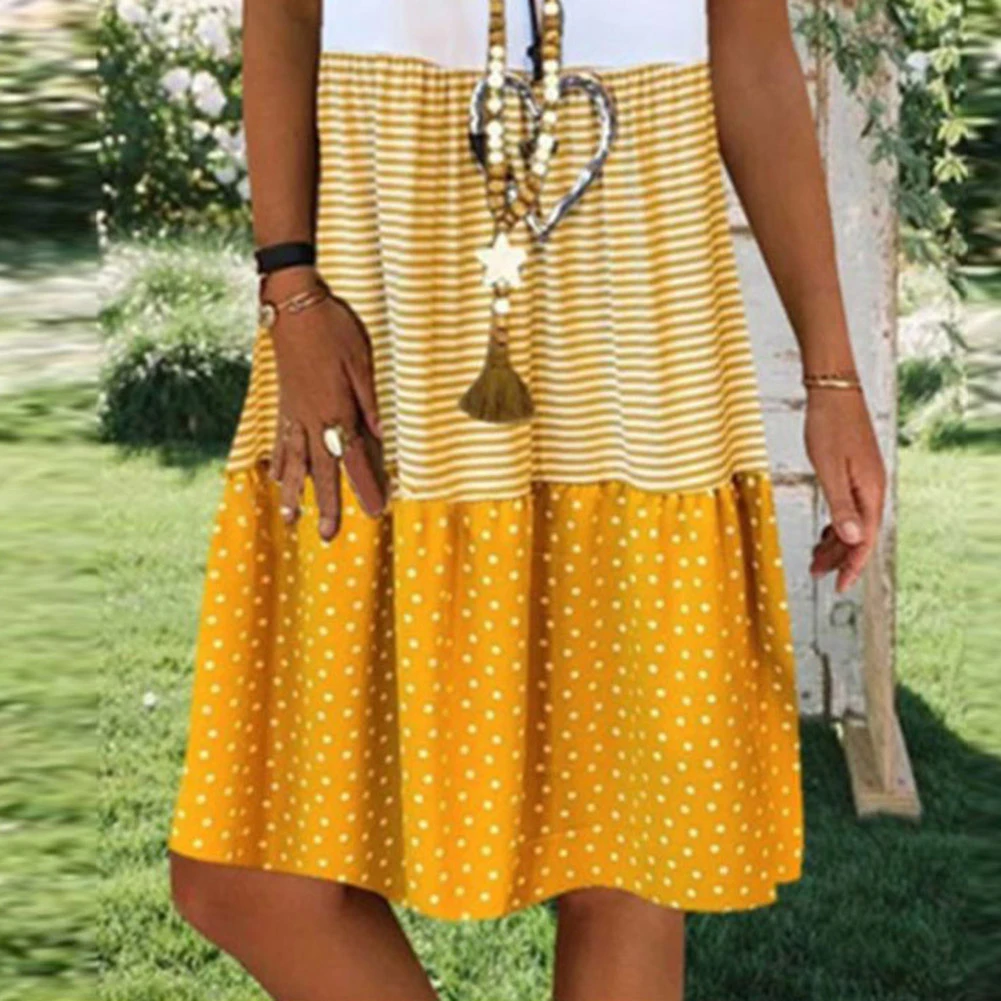 Женское платье в стиле бохо с V-образным вырезом горошек свободное до колен