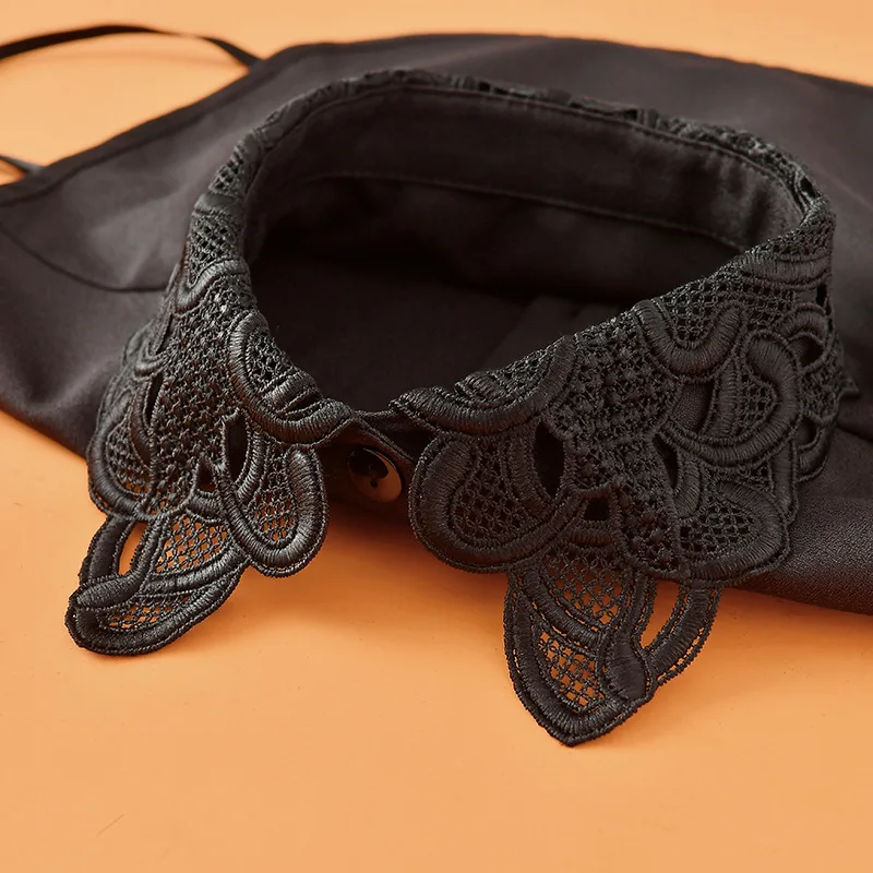 

New 2021 Aesthetic Fashion Lace Embroidery Lace Women's Underlay Shirt Decorative Chiffon False Collars Go with everything