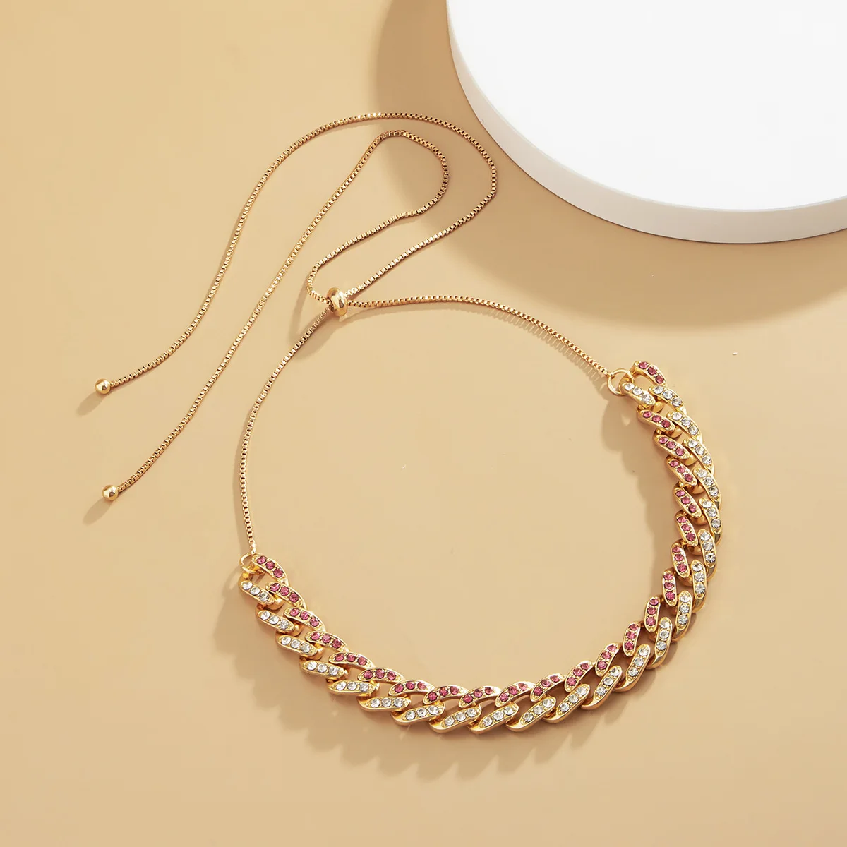 

LIWO Personalized geometric retro Cuban clasp necklace, fashionable and simple, inlaid with Diamond Cross Chain neck chain Metal