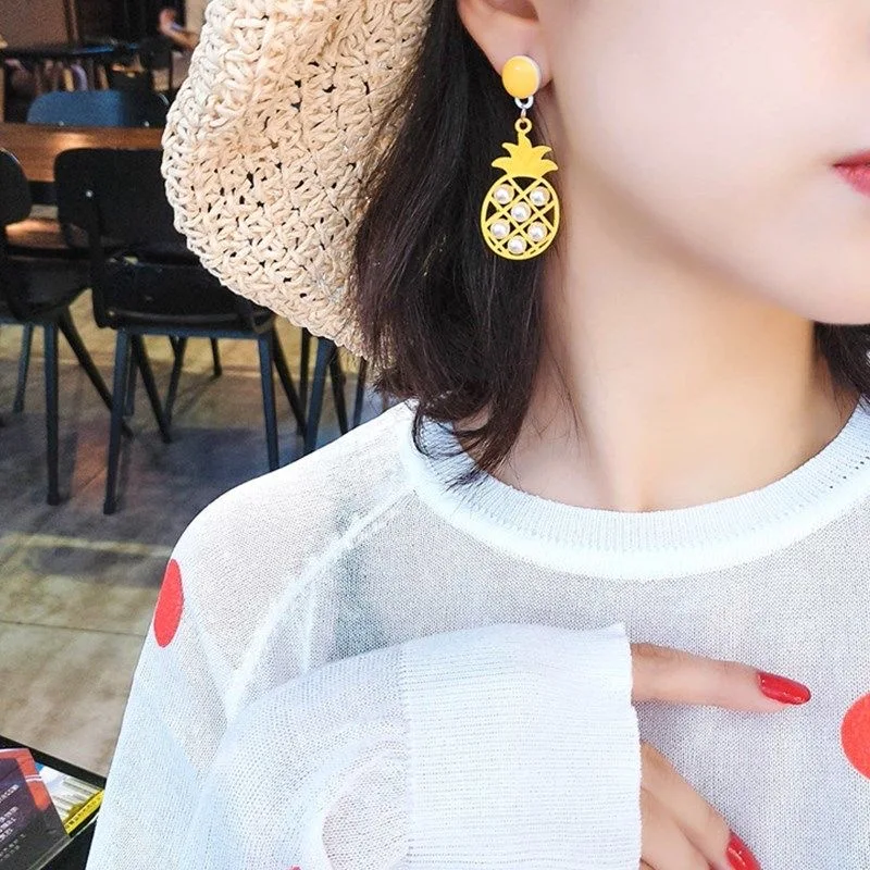 

New Fashion 925 silver needle Pineapple stud earrings temperament all-match trend female high-end sense earrings (No.129-9)