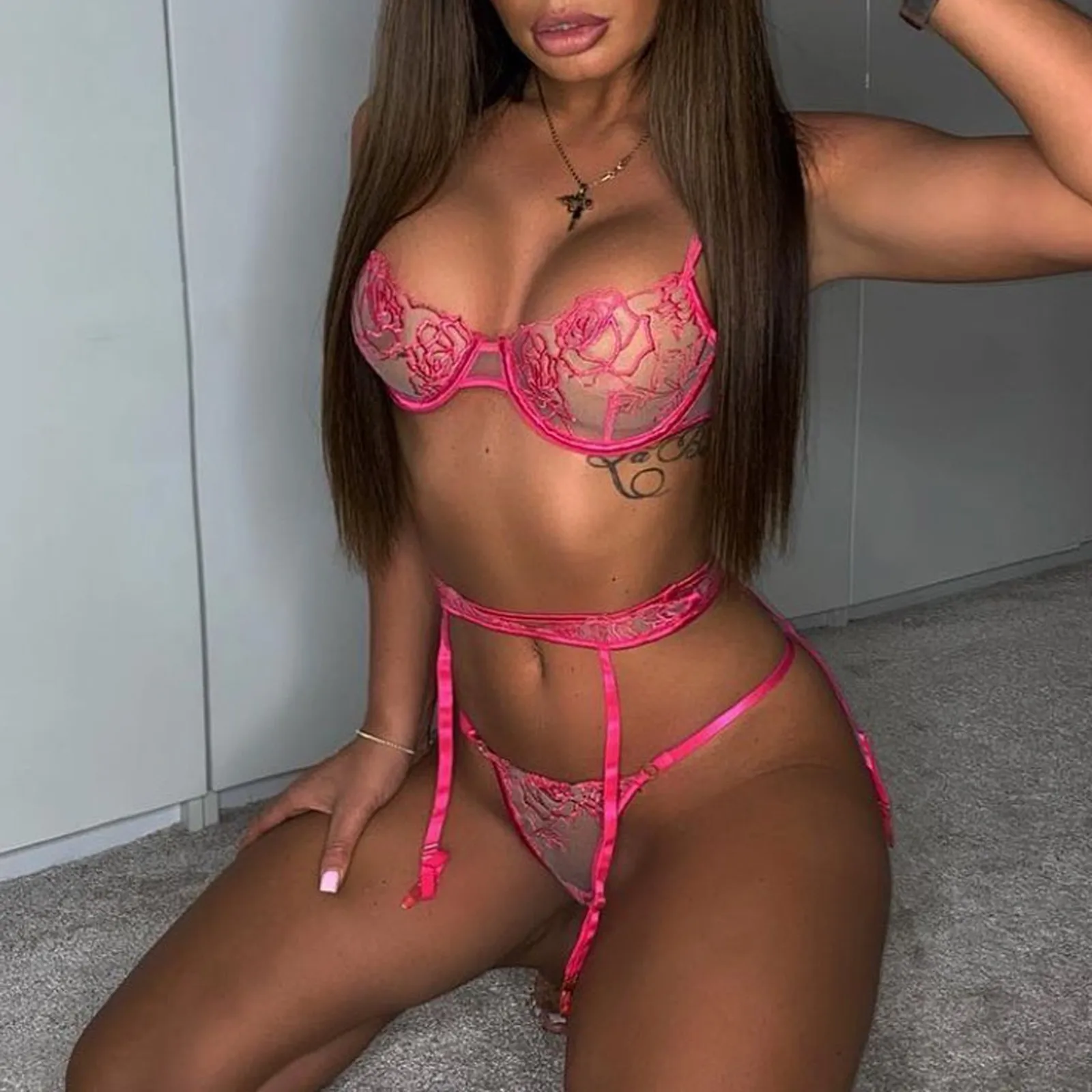 

белье женское Sexy Sensual Lingerie Women Embroidery Lace Perspective Underwear Set Rose Sexy Bra Set Sensual Lingerie Hot