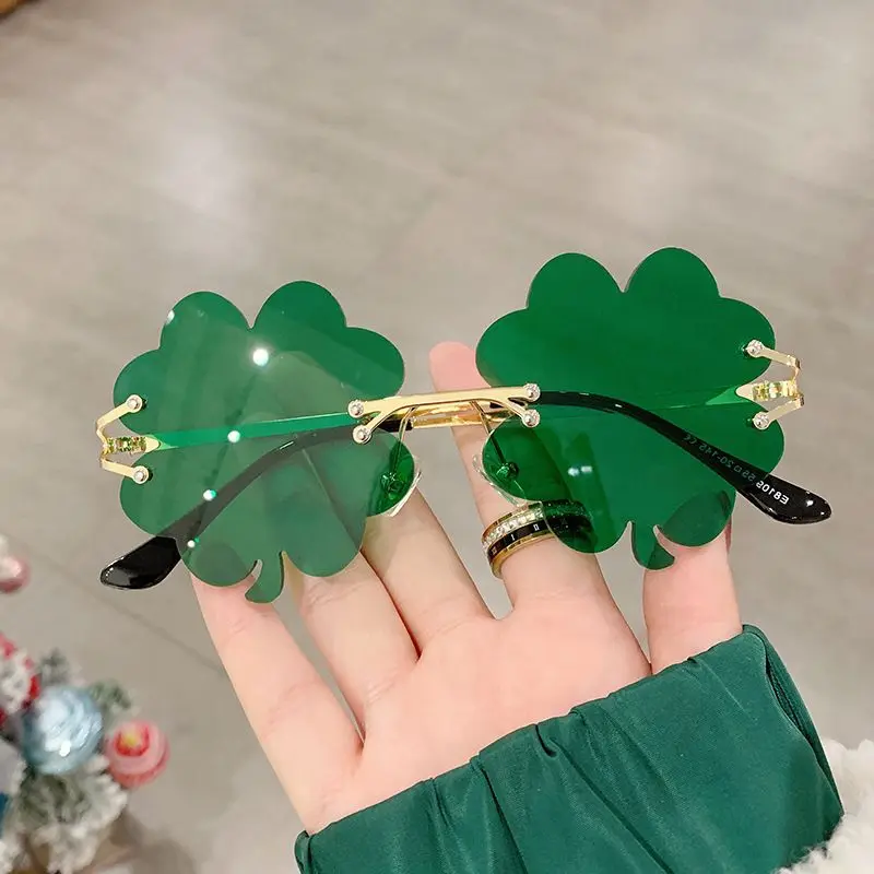 

St. Patrick's Day Fashion Sunglasses Ladies UV400 Clover Green Elf Glasses Four-Leaf Clover Rimless Running Goggles Cycling Men