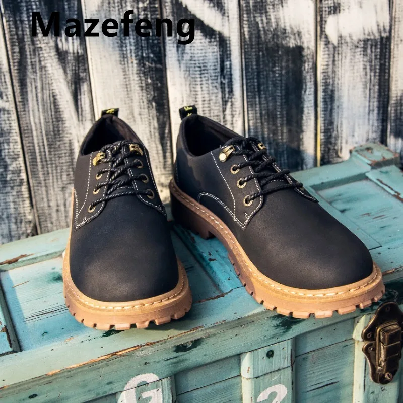 

Brand Men's Casual Shoes Patent Leather Men Business Men's Oxford Shoes Roman Men Dress Shoes Moccasins Fashion Loafers 38-44