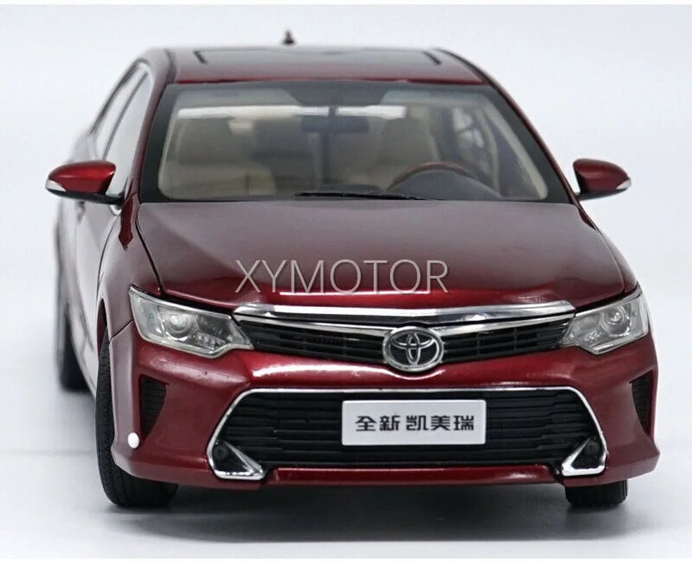

Новый 1:18 для Toyota Camry 2015 литья под давлением Модель автомобиля игрушки для детей, подарки для мальчиков девочек коллекция Украшение для Диспл...