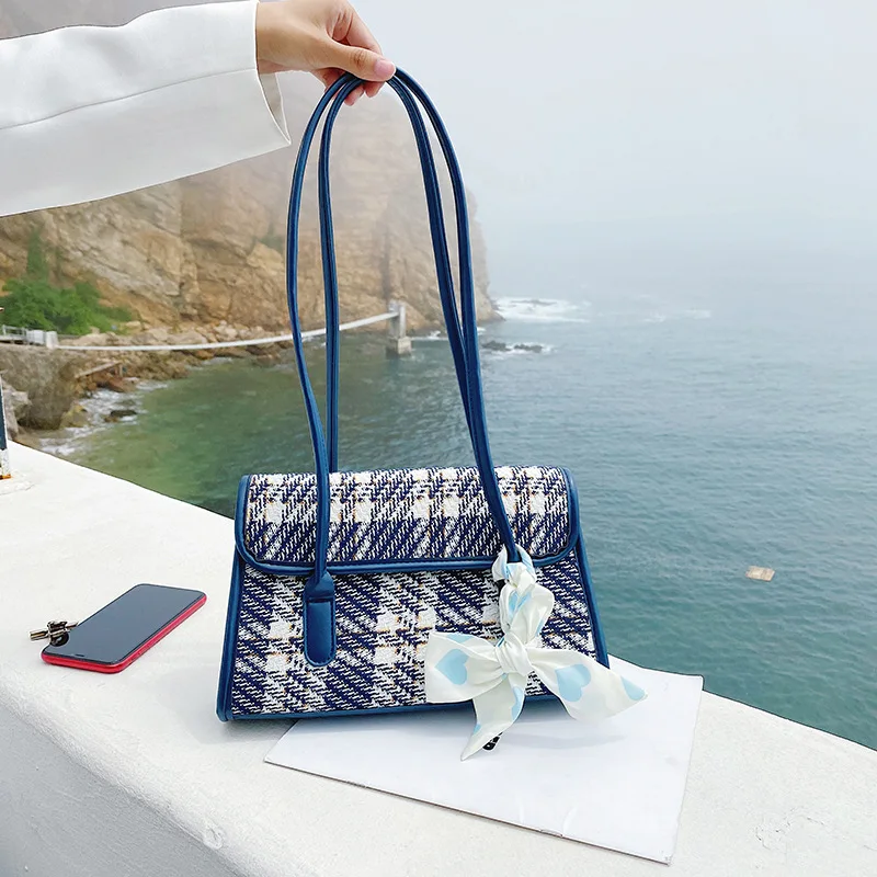 

Высококачественная повседневная сумка на плечо 2021, дизайнерские сумки, новая модная сумка контрастных цветов для подмышек, шелковый шарф с ...