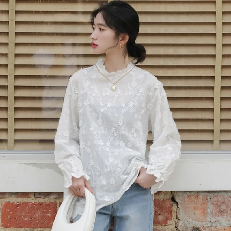 

Women White Elegant Blouses Shirts New 2021 Spring Korean Style Lace Stand Collar Loose Ladies Long Sleeve Cotton Tops W069