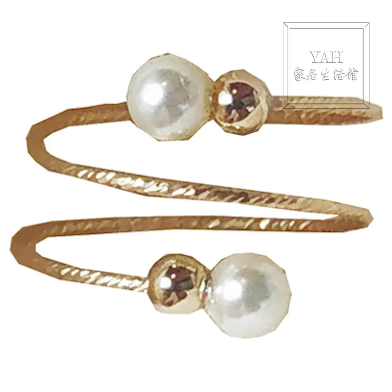 

2020 Fashion Light Luxury Pearl Ring, Designer Strong Temperament Ring Female