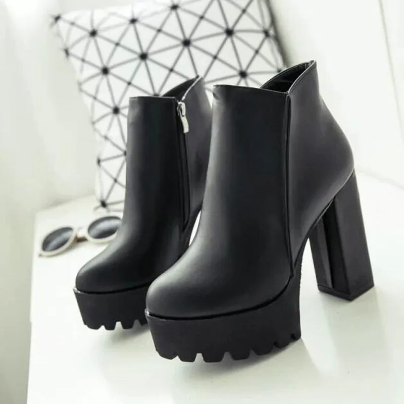 

2020 Drop Shipping Sexy Ultra High Heels Shoes Woman Female Round Toe Boots Thick Heel Platform Women Shoes Leather Ankle Boots