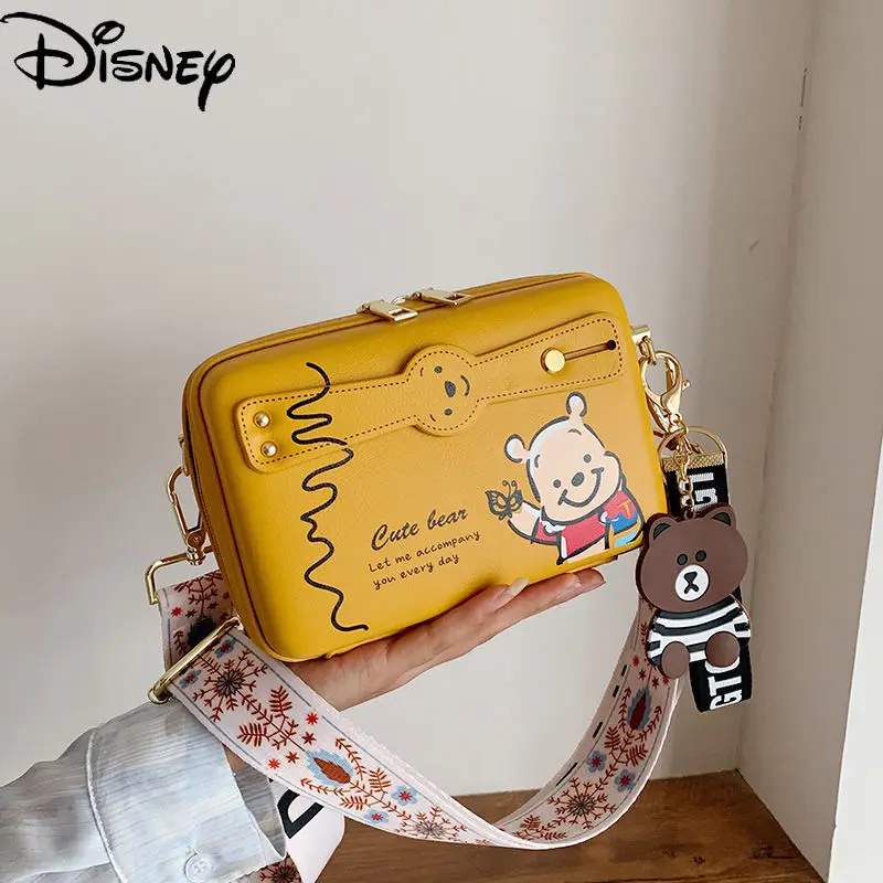 

Женская сумка-мессенджер с мультипликационным принтом «Винни-Пух»
