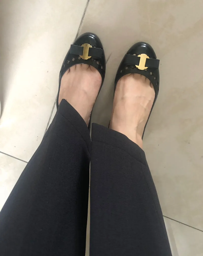 Women Dress Shoes Peach Peacock Flats Metal Drop Shipping Hollow Out Slip On Jelly Round Toe Bow Breathable Cute Patent Leather