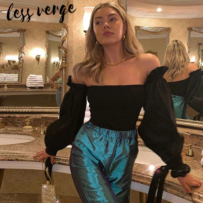 Женская блузка с открытыми плечами Lessverge черная рюшами и рукавом-фонариком