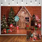 Фон для фотосъемки с изображением рождественской елки и красной стены