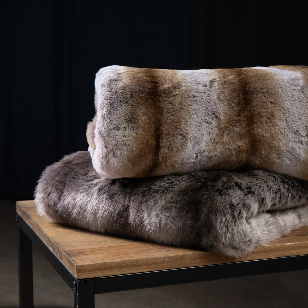 

Ultra Soft Fuzzy Faux Fur Throw Blanket, Hypoallergenic Classy Modern Decor Reversible Throw for Chair Couch Bed Sofa, 127*152cm