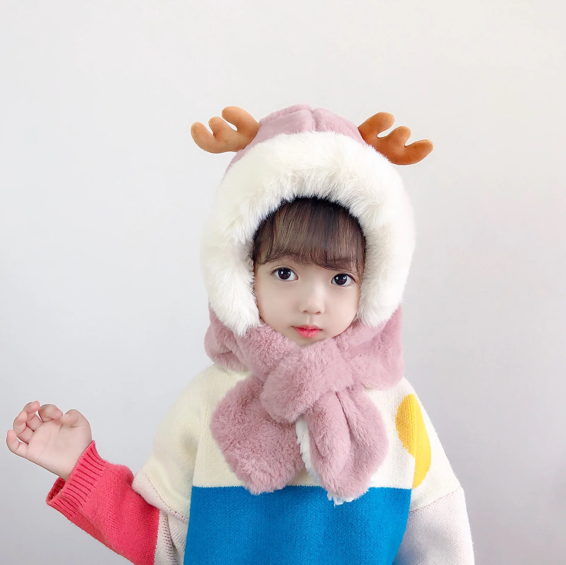 

Outdoor 1-7 years old Children's scarf warm Christmas Gilf baby kids ear caps winter girls scarf antlers Hats for girls and boys