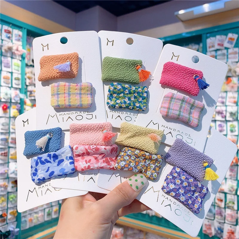 

2 шт. новые корейские милые маленькие детские заколки для волос с бахромой в клетку аксессуары для волос детские цветочные искусственные го...