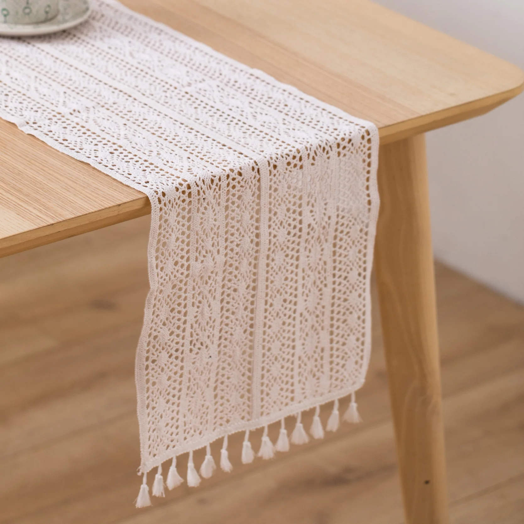 

Banquet table runner cotton crochet embroidery black and white holiday party table decoration cloth tablecloth