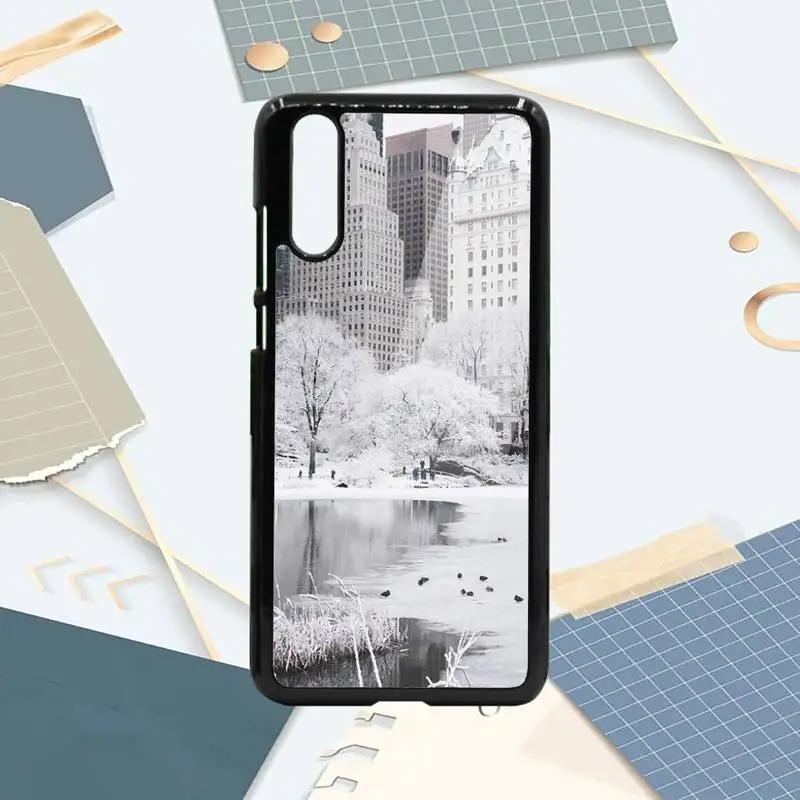 

Winter New York Central building Phone Cases PC For Samsung galaxy S note 8 9 20 10 e lite2019 plus pro ultra