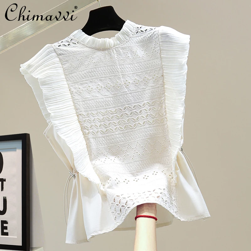

Shirts & Blouses