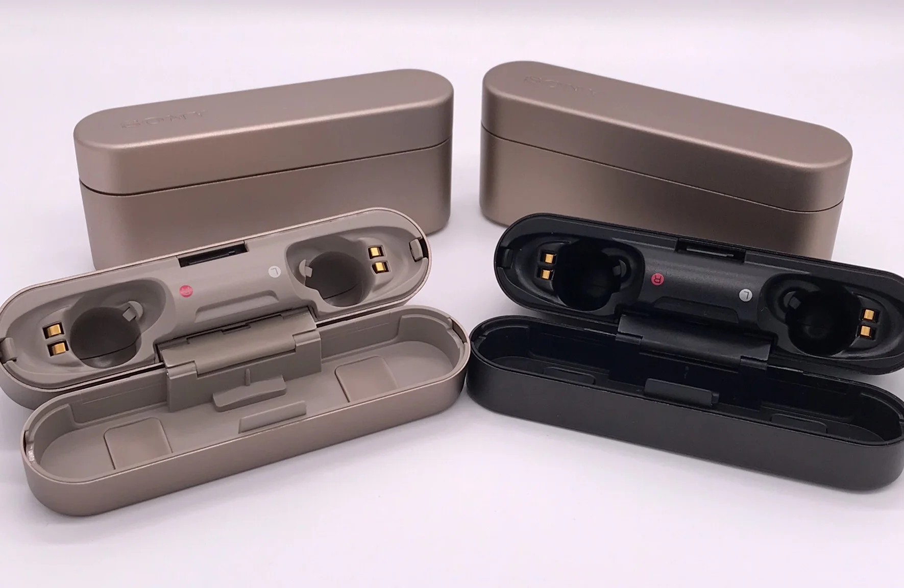 

Б/у зарядное устройство SONY WF-1000X wf1000x (только зарядное устройство)