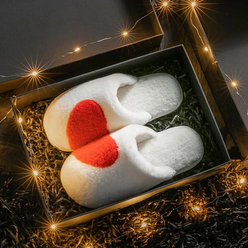 Women Indoor Slippers Warm Plush Home Slipper Couples Autumn Winter Love Heart Shoes Women House Flat Floor Soft Bedroom Shoes
