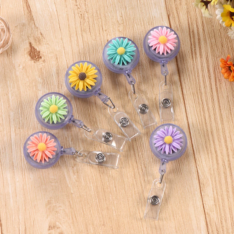 New 1 Piece High Quality Acrylic Retractable Nurse Badge Reel Fashion Flowers Pattern Name Tag ID Badge Holder Clip
