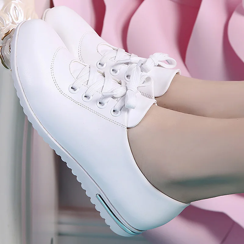 

Superstar Shoes Women Sneakers White PU Leather Shoes Big Size 41/42 Luxury Brand Sneakers Ladies Leather Shoes Girls 2021
