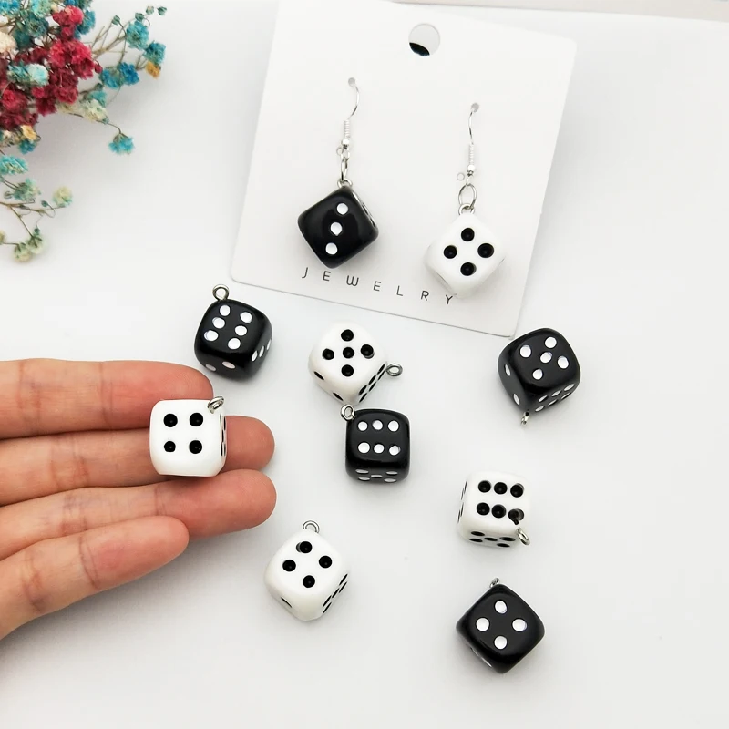 

10pcs/pack 15mm Dice Resin Charms 3D Dice Pendants DIY Craft Fit for Bracelet Earring Key Chains Jewelry DIY Finding Handmade