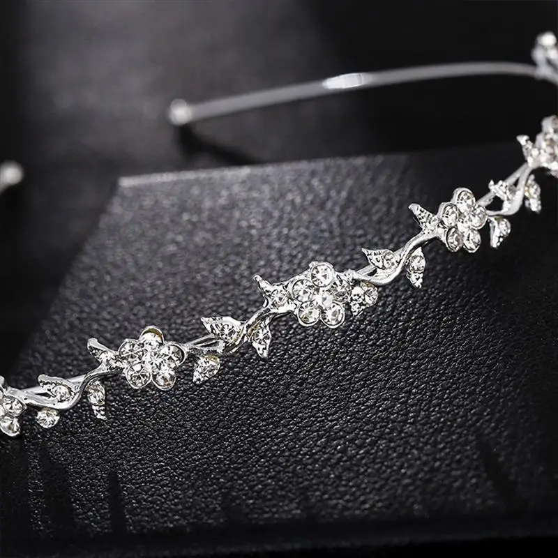 

Bridal Headpiece Fashion Rhinestone Flower Wedding Headpiece Bridal Headband