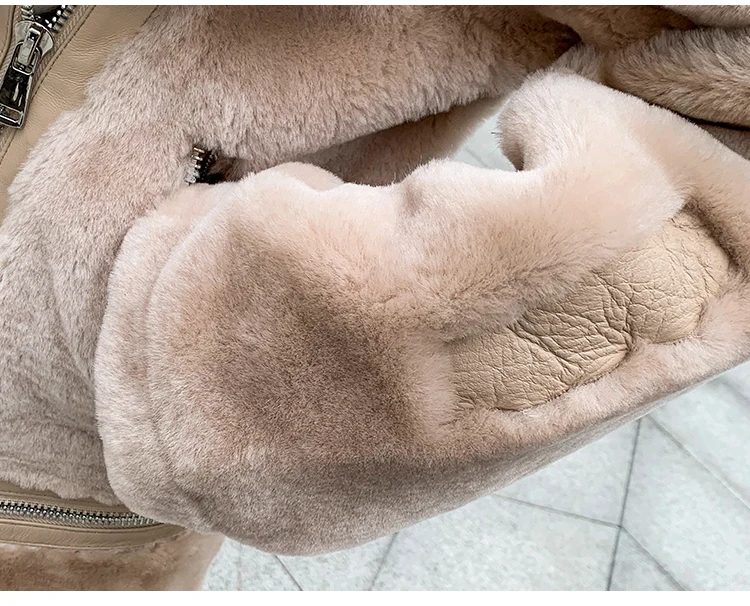 Women 2022 New Fashion Winter Coat Genuine Shearing Sheepskin Leather Jacket for Female Patchwork Wool Liner Clothing Black