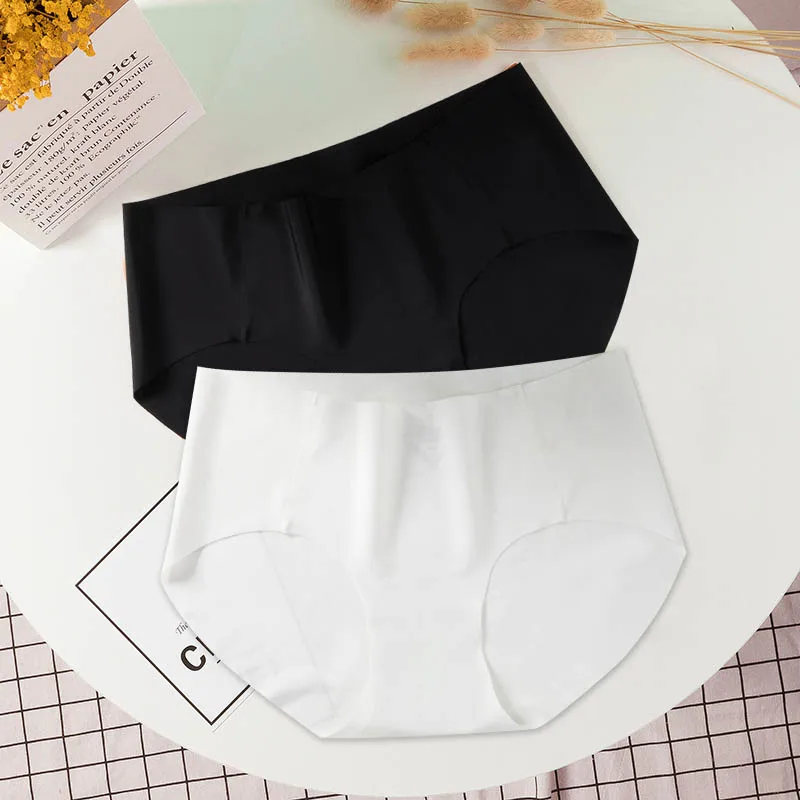 Бесшовные трусы для женщин шелковое нижнее белье удобные с низкой посадкой