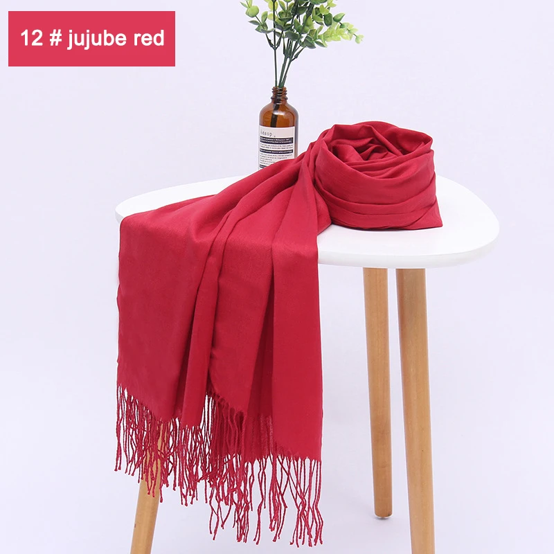 12 jujube red Женские однотонные хлопковые шарфы с кисточкой женские зимние тонкие весенний шарф летние роскошные женские шали теплые шарфы для женщин - Цвет: 12 jujube red