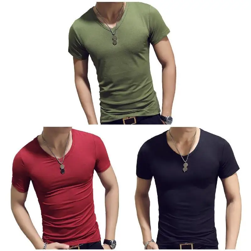 

Футболка мужская однотонная с коротким рукавом и V-образным вырезом