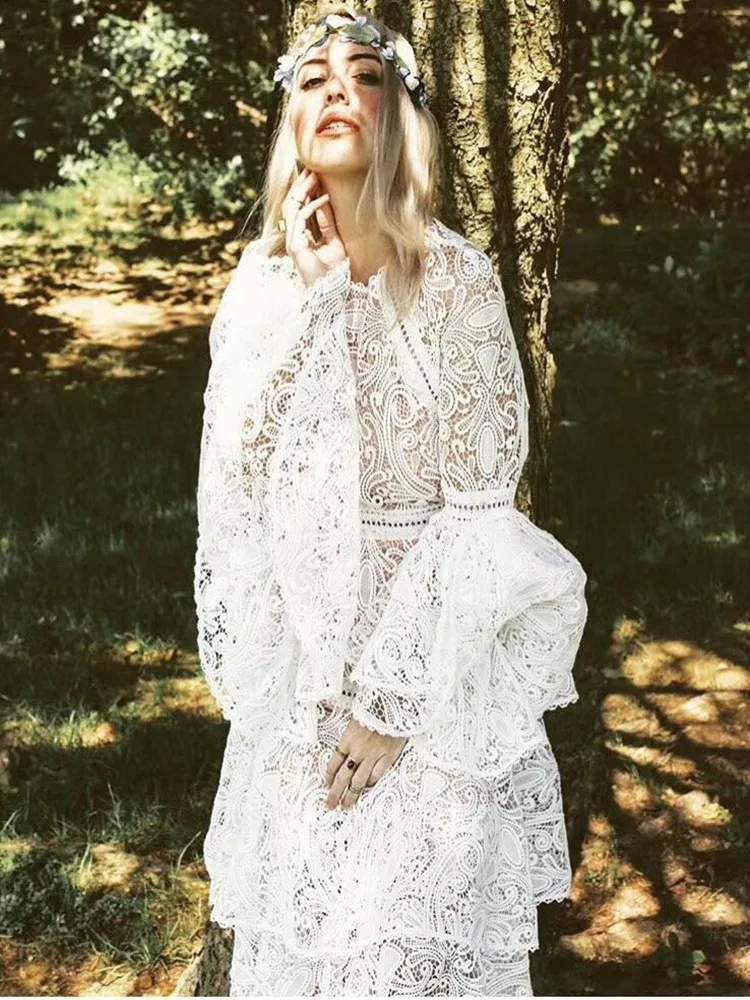 

New Arrival 2019 fashion white Dress Summer Women trumpet Sleeve Runway cake Dress Designer Layering White Mid Dress Elegant