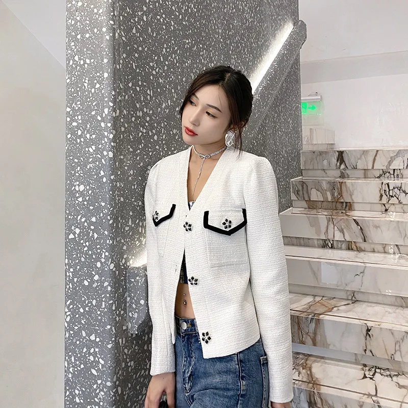 

2021 Temperament V-Neck Spring And Autumn Versatile Long Sleeve Short Coat Women Single Breasted Stitching Constrast Jackets