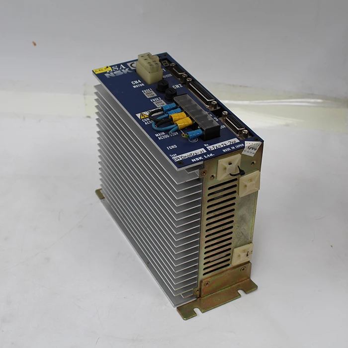 

Nsk сервопривод ESA-Y2020T23-21 + Серводвигатель YS2020GN011