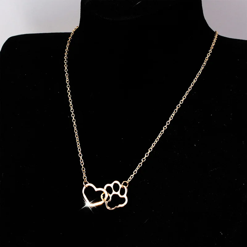 

Fashion Dog Paws Peach Heart Pendant Necklace Charms Gold Silver Hollow Clavicle Chain Statement Necklace Women Jewelry