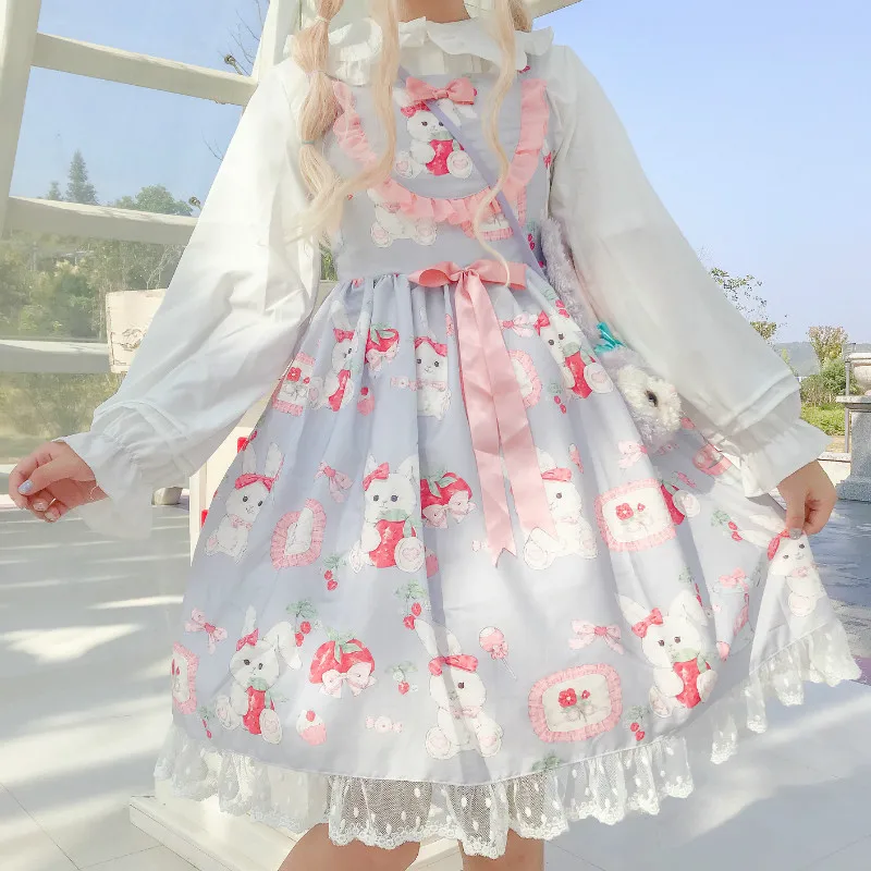 Платье принцессы в полоску белого и красного цвета | Женская одежда