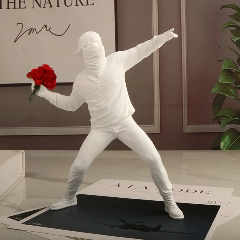 Estatua de resina 2022, decoraciones navide&ntilde;as, esculturas de resina, lanzador de flores Banksy, estatua moderna para habitaci&oacute;n, adornos para el hogar, estatuilla-4
